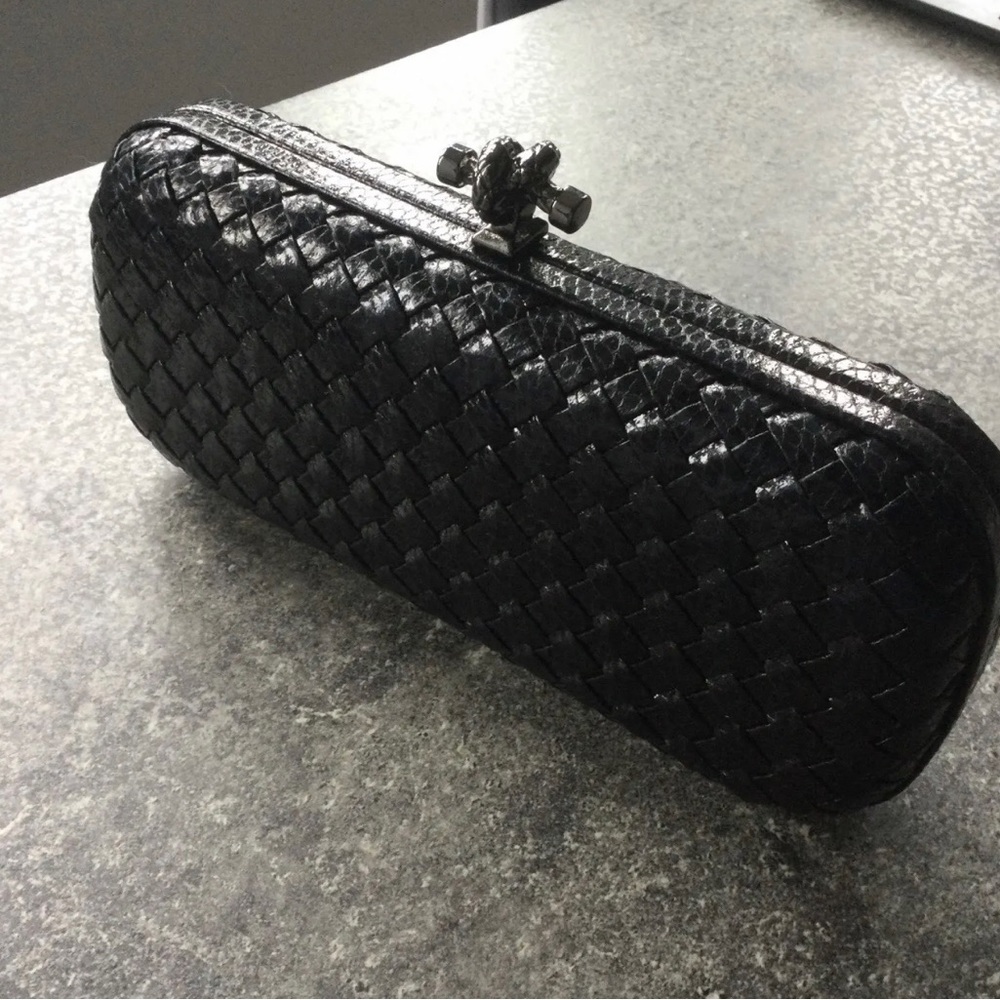 Black Clutch - Picture 6 of 8